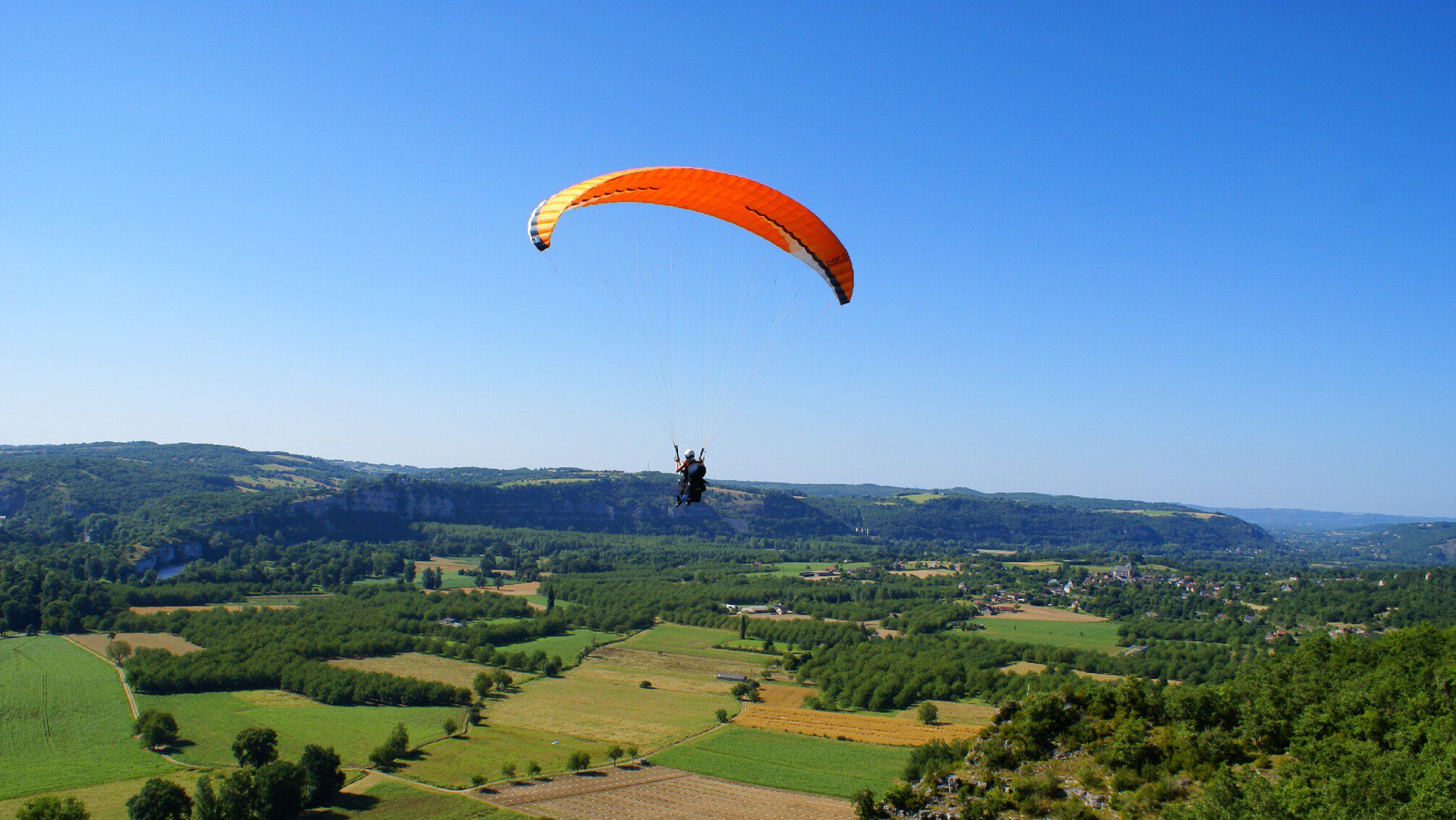 paragliding_perigord