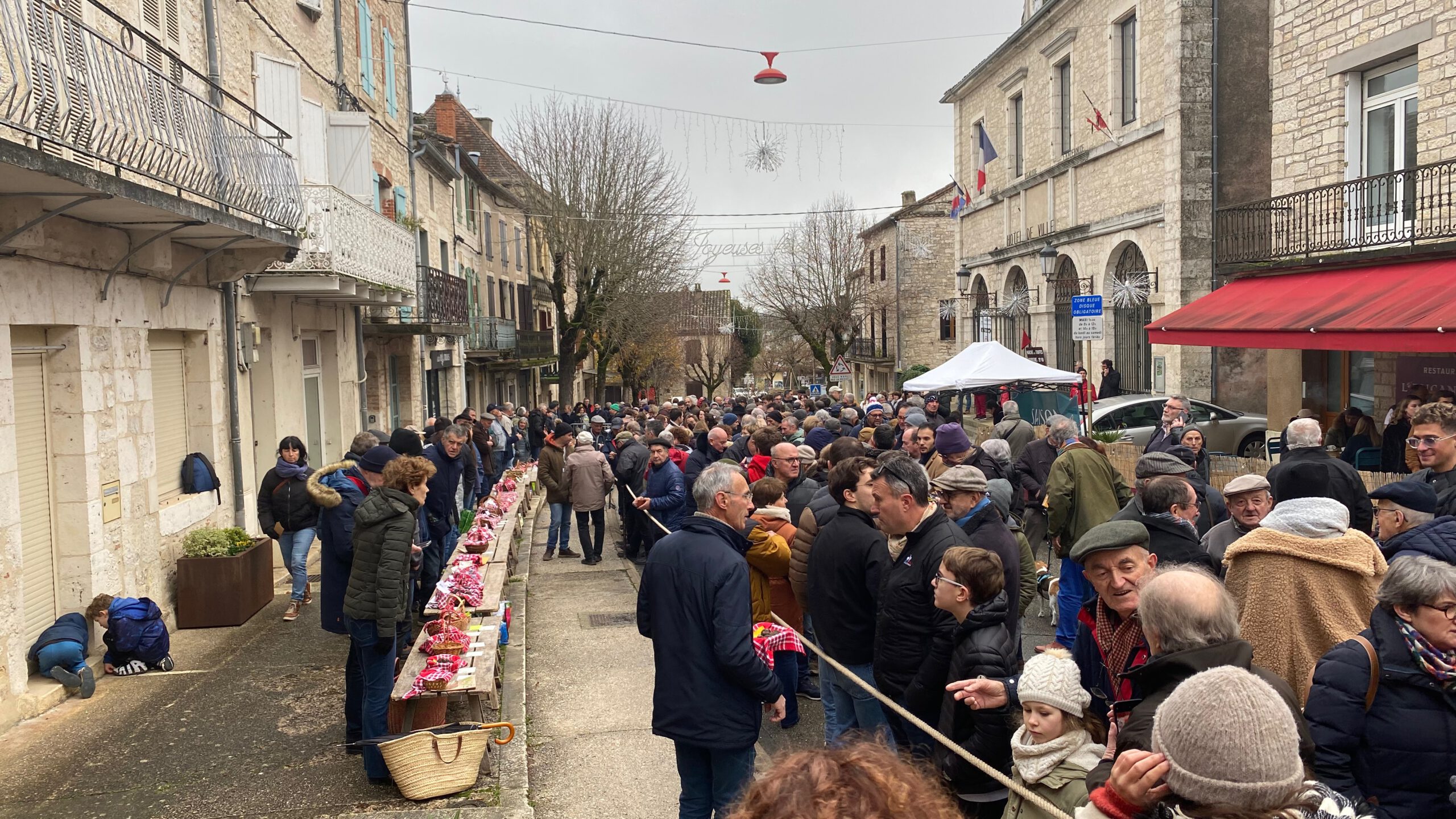 Alle Fotos - 1 von 1 (24)